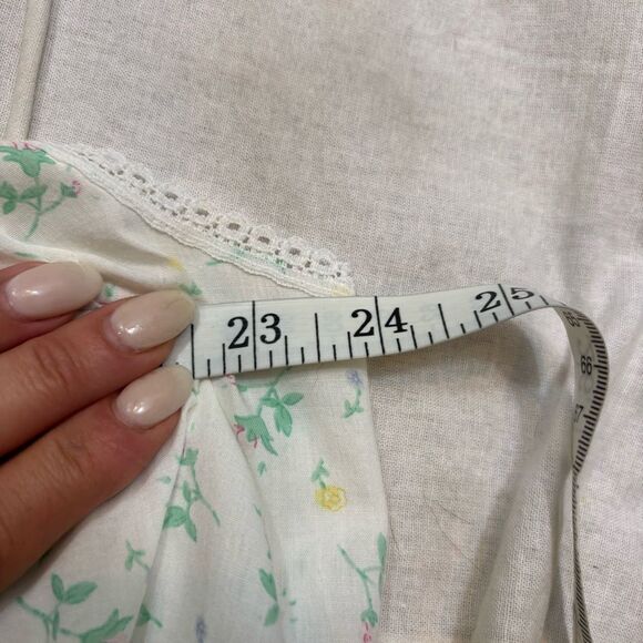 Ladies Vintage Carriage Court Woman Nightgown and Robe Set Size 1X - Picture 10 of 16